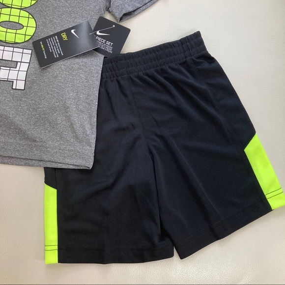 Nike Neon Dri-Fit Shorts Set 2242 - Picture 4 of 6